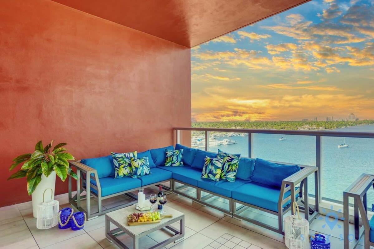 Beachfront Condo-Roofto Pool- 2 Bedrooms 2 Bedroom ! Hollywood Eksteriør billede